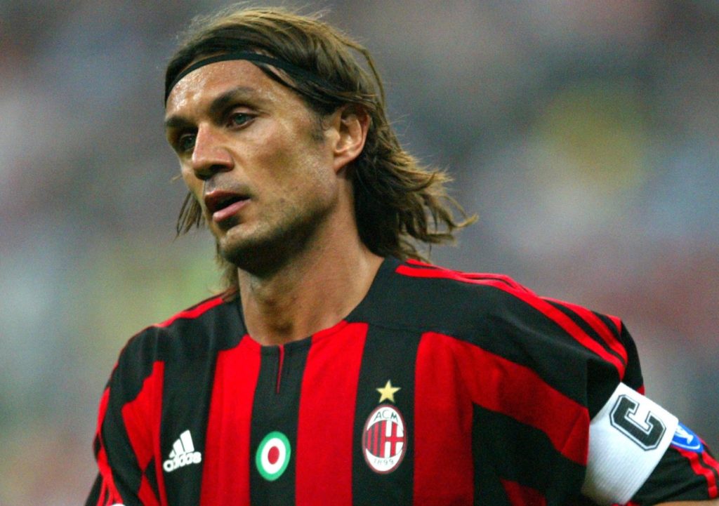 Paolo Cesare Maldini là cựu cầu thủ danh tiếng của AC Milan
